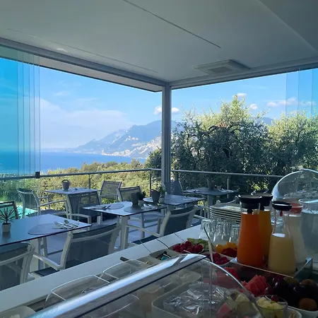 Guesthouse Grand View-2